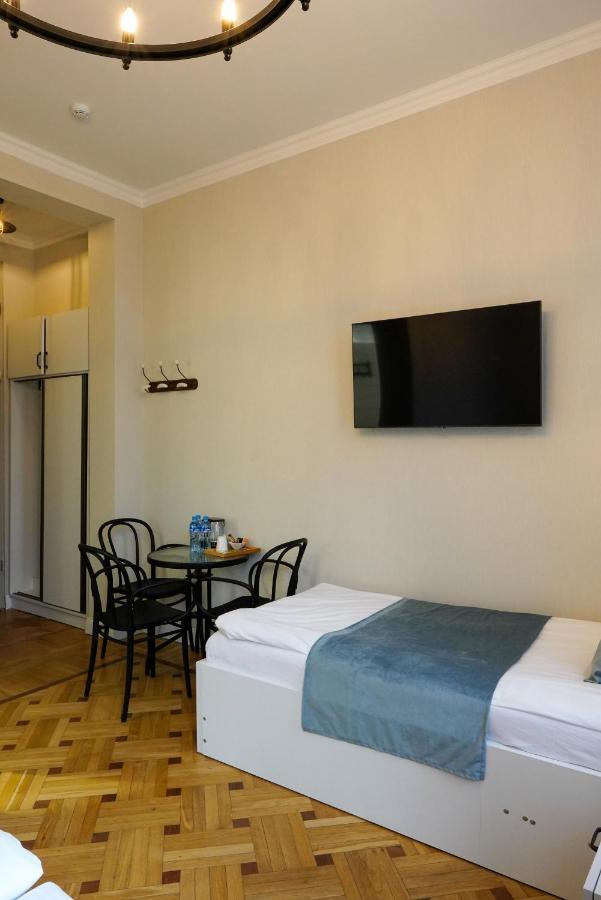 Hotel Ticiani 15 Kʼutʼaisi Exterior foto